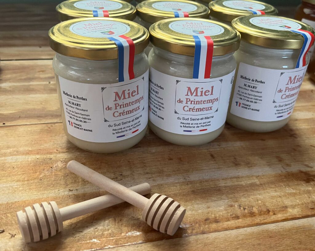 pots de miel de la miellerie de perthes